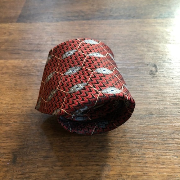 Robert Talbott Best Of Class Red Tie - Picture 6 of 7